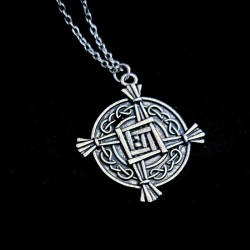 Collar Cruz de Brigid